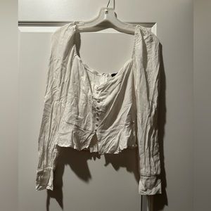 Long sleeve crop top